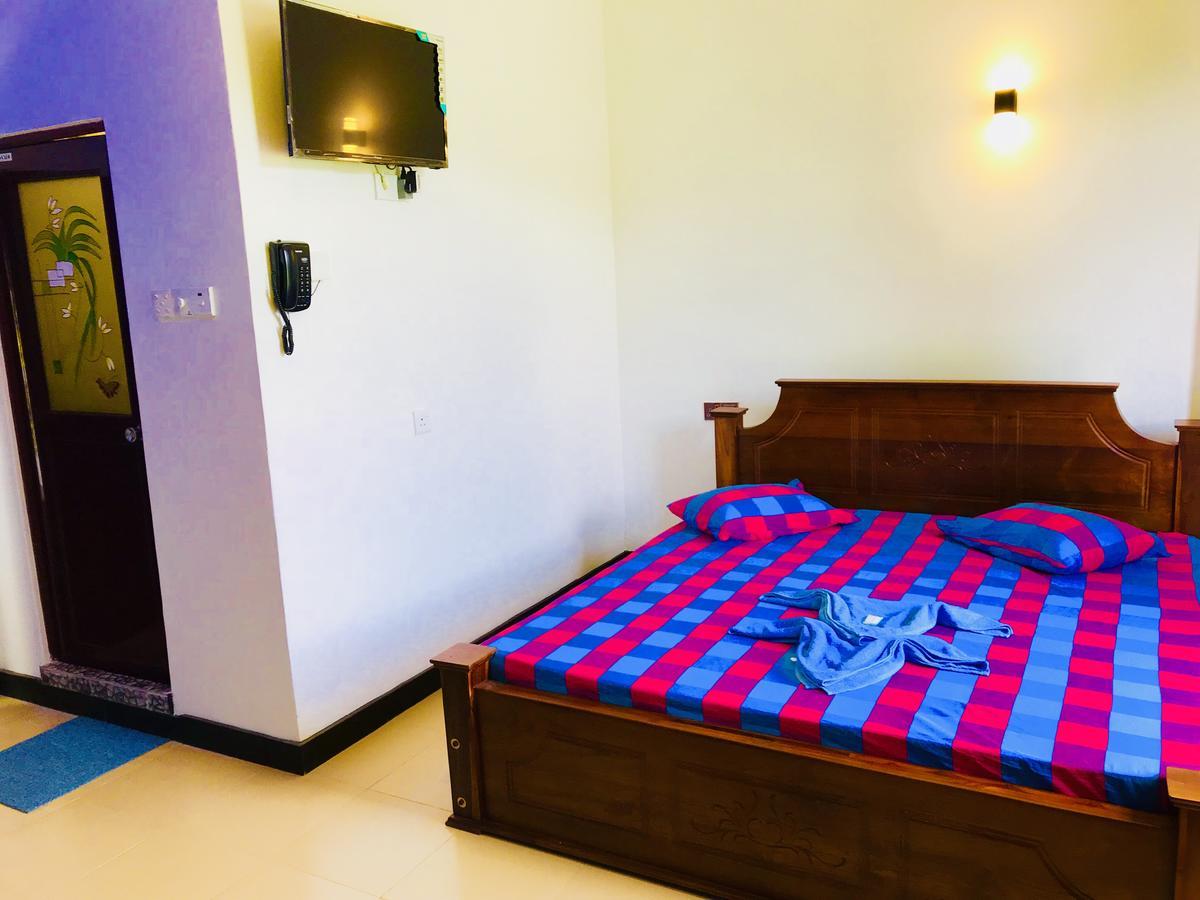 Hotel Travellers Halt Ratnapura Exteriér fotografie