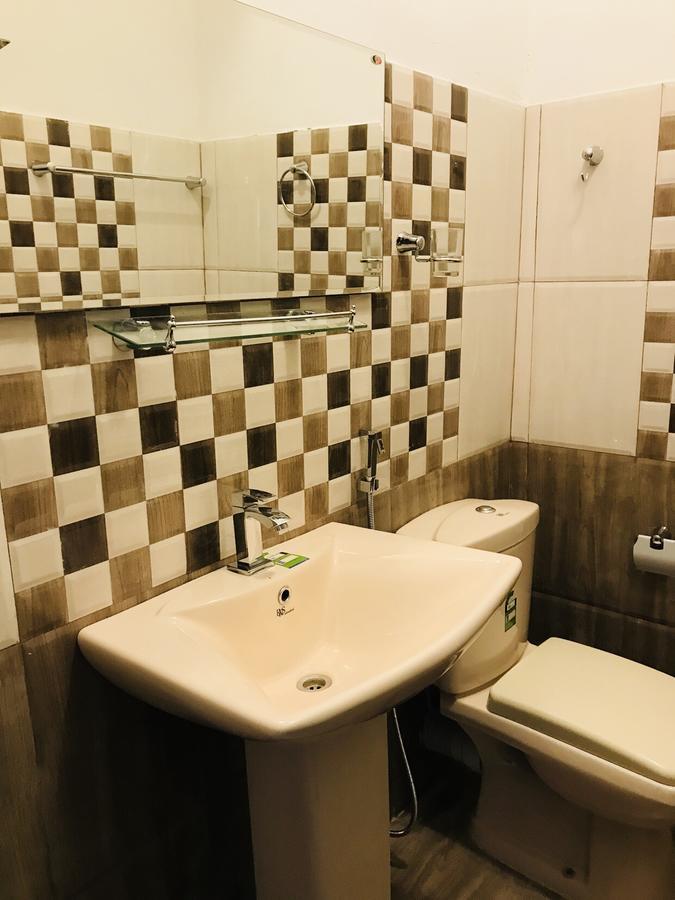 Hotel Travellers Halt Ratnapura Exteriér fotografie